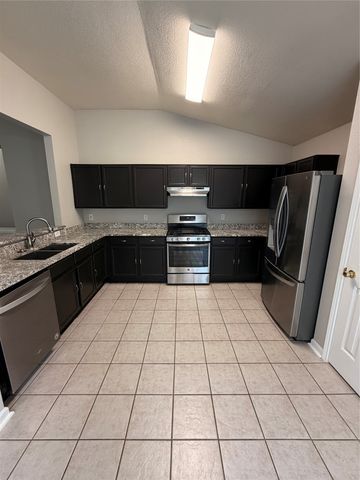 6744 Geyser Trail, Watauga, TX 76137