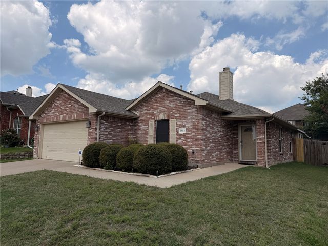6744 Geyser Trail, Watauga, TX 76137