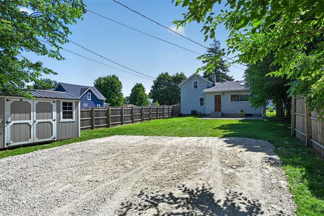 314 Magnolia Street, Three Oaks, MI 49128