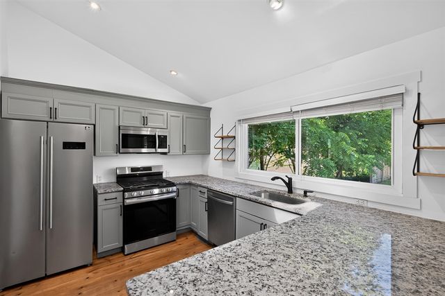 314 Magnolia Street, Three Oaks, MI 49128