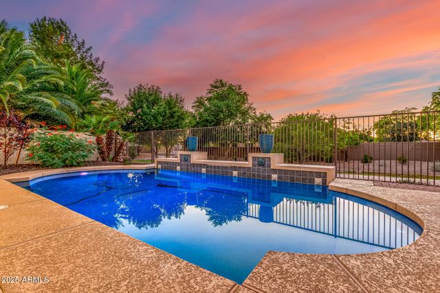 4390 S WHITE Drive, Chandler, AZ 85249