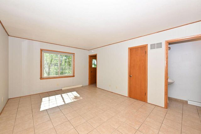 1710 Poplar AVENUE, South Milwaukee, WI 53172