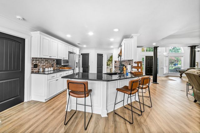 9 Kings Road, Cabot, AR 72023