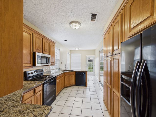 3413 Canyon View Court, Mckinney, TX 75071