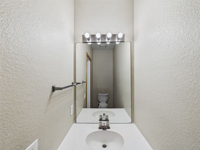 3413 Canyon View Court, Mckinney, TX 75071