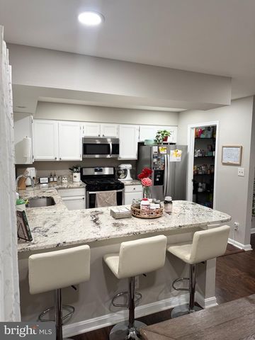 16922 POINT PLEASANT LN, Dumfries, VA 22026
