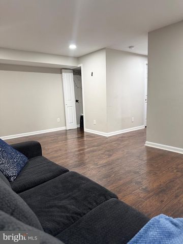 16922 POINT PLEASANT LN, Dumfries, VA 22026