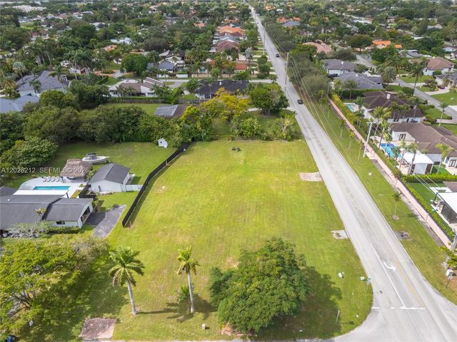 13600 SW 107th Avenue, Miami, FL 33176