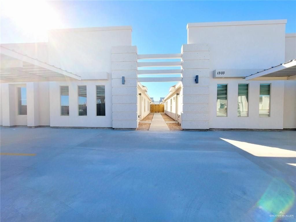 1003 E Starr Road A, Mercedes, TX 78570