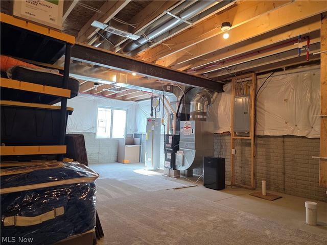 1416 Wood Fern Drive, Akron, OH 44312