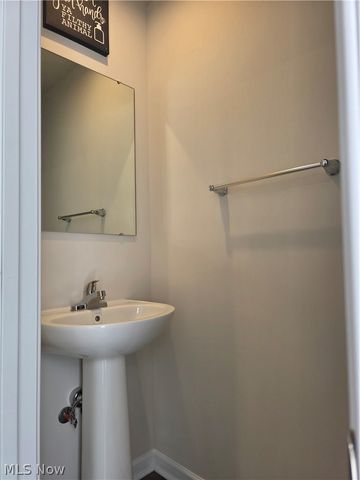 1416 Wood Fern Drive, Akron, OH 44312