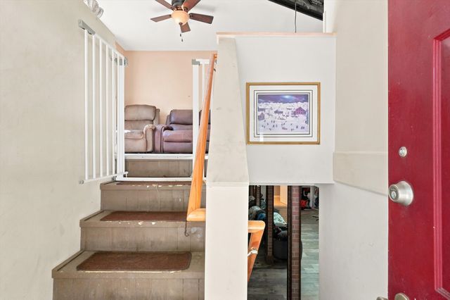 21 Browns Brook Rd, Webster, MA 01570