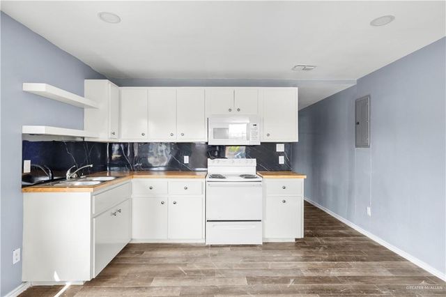 323 E 3rd Street, San Juan, TX 78589