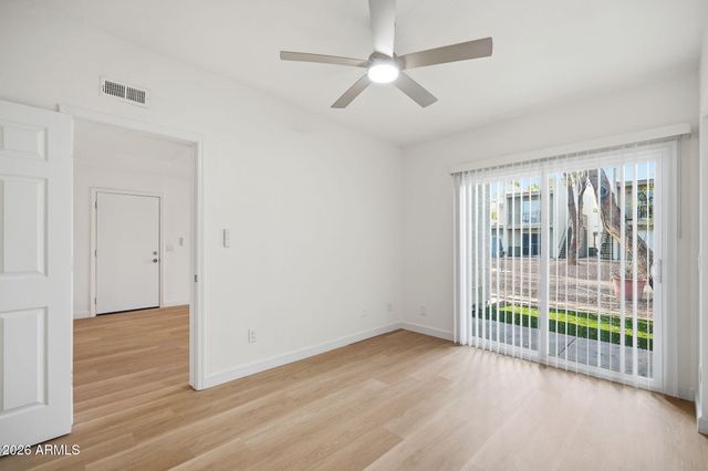 2844 E MARCONI Avenue 101, Phoenix, AZ 85032