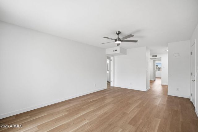 2844 E MARCONI Avenue 101, Phoenix, AZ 85032