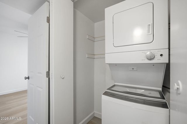 2844 E MARCONI Avenue 101, Phoenix, AZ 85032