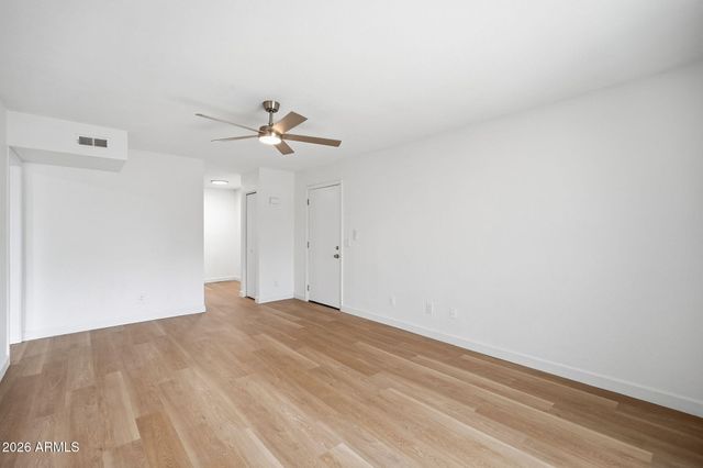 2844 E MARCONI Avenue 101, Phoenix, AZ 85032