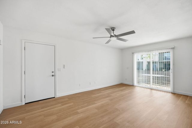 2844 E MARCONI Avenue 101, Phoenix, AZ 85032
