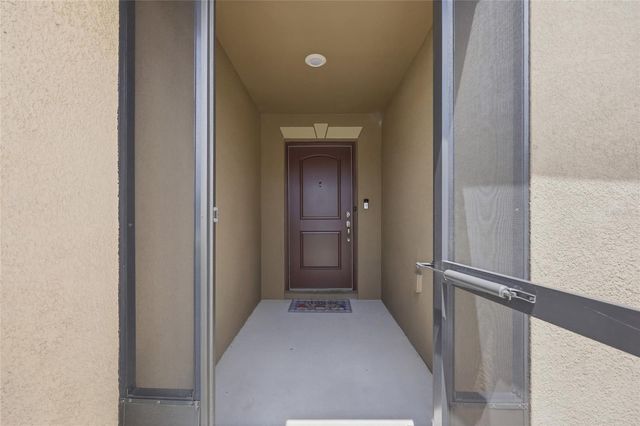 1607 SWAN LAKE CIRCLE, Dundee, FL 33838