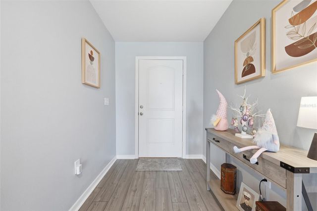 1607 SWAN LAKE CIRCLE, Dundee, FL 33838