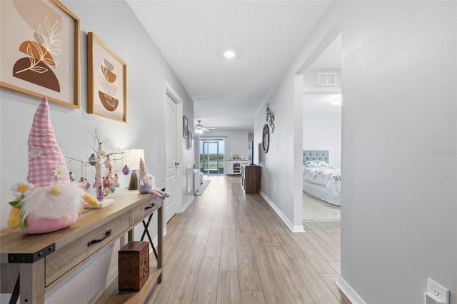 1607 SWAN LAKE CIRCLE, Dundee, FL 33838