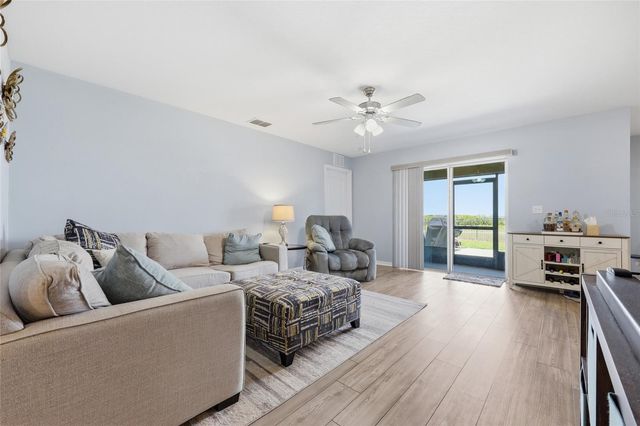 1607 SWAN LAKE CIRCLE, Dundee, FL 33838