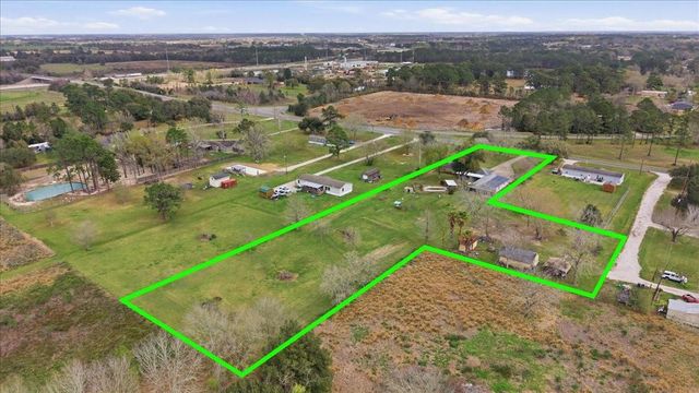 134 Meneley Road, Winnie, TX 77665