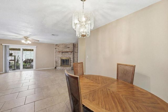 134 Meneley Road, Winnie, TX 77665