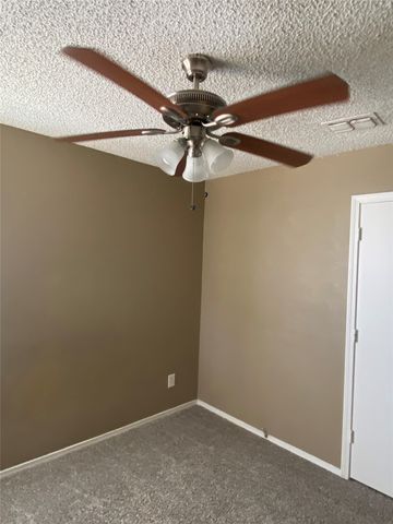 4370 Ashley Lane, Grand Prairie, TX 75052