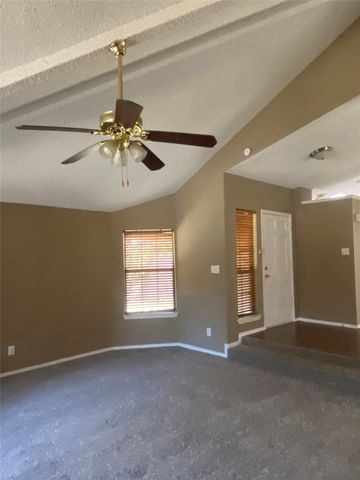 4370 Ashley Lane, Grand Prairie, TX 75052