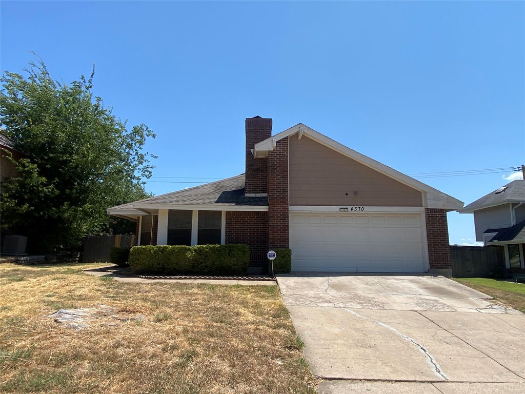 4370 Ashley Lane, Grand Prairie, TX 75052
