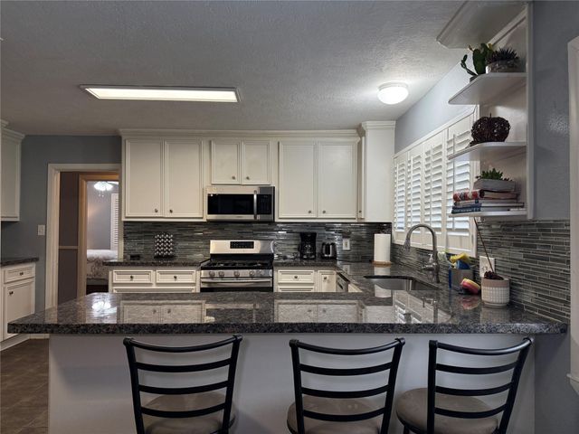 3411 Linkwood Drive, Houston, TX 77025