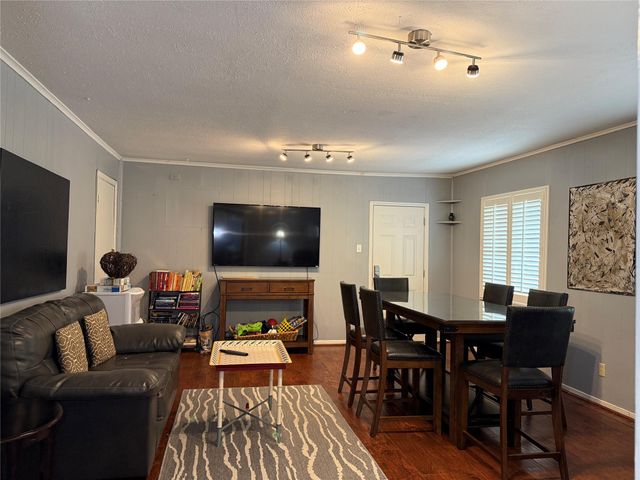 3411 Linkwood Drive, Houston, TX 77025