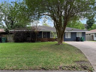3411 Linkwood Drive, Houston, TX 77025