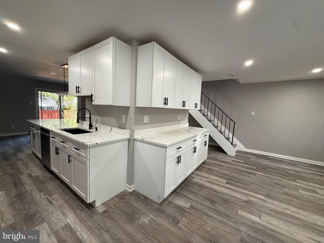 7266 HILLARY ST, Alexandria, VA 22315
