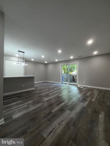7266 HILLARY ST, Alexandria, VA 22315