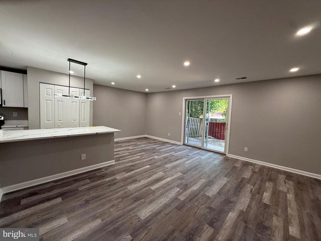 7266 HILLARY ST, Alexandria, VA 22315