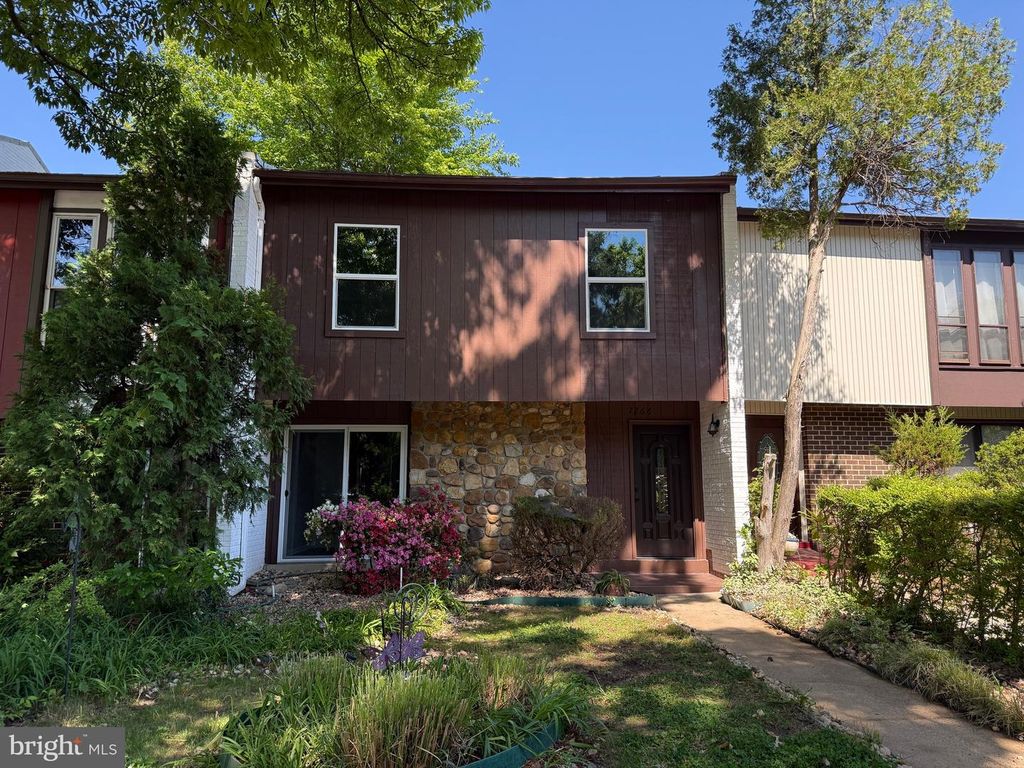 7266 HILLARY ST, Alexandria, VA 22315