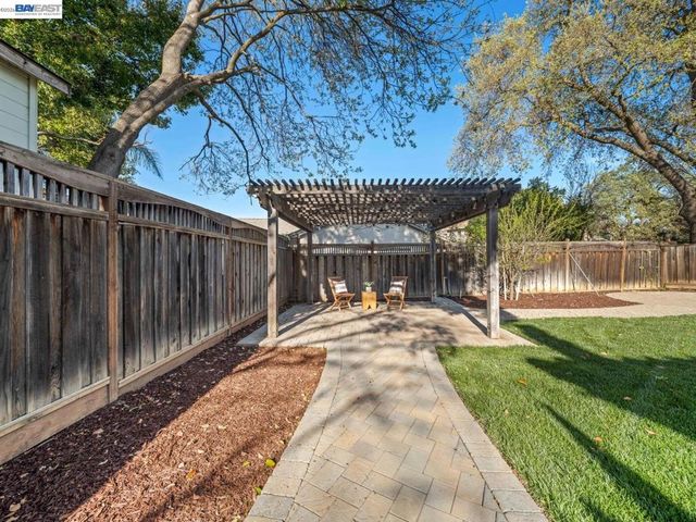 15350 Calle Enrique, Morgan Hill, CA 95037