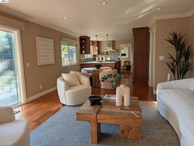 15350 Calle Enrique, Morgan Hill, CA 95037