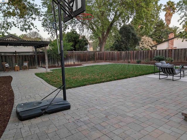 15350 Calle Enrique, Morgan Hill, CA 95037