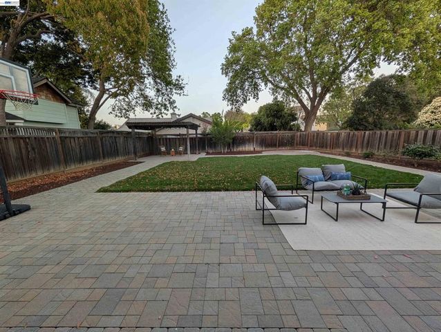 15350 Calle Enrique, Morgan Hill, CA 95037