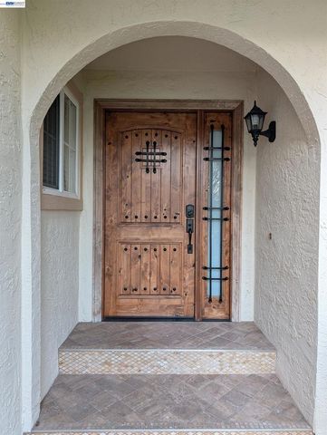 15350 Calle Enrique, Morgan Hill, CA 95037