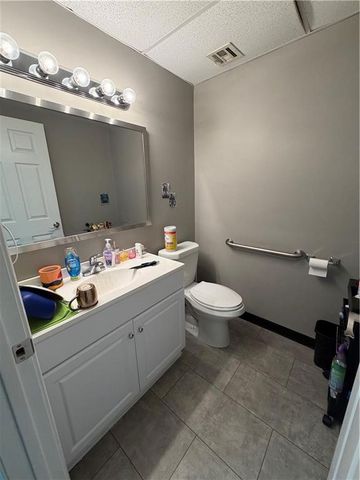 919 W Walnut Street, Rogers, AR 72756