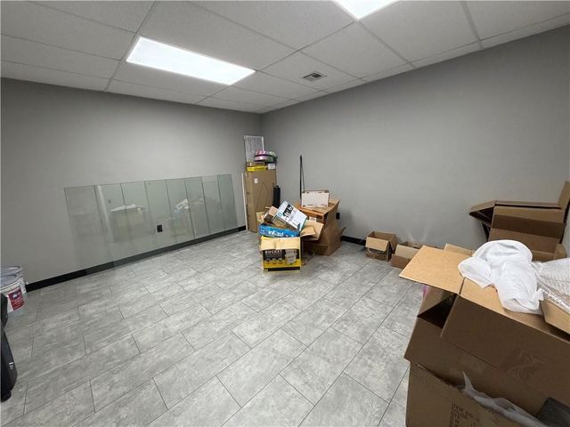 919 W Walnut Street, Rogers, AR 72756