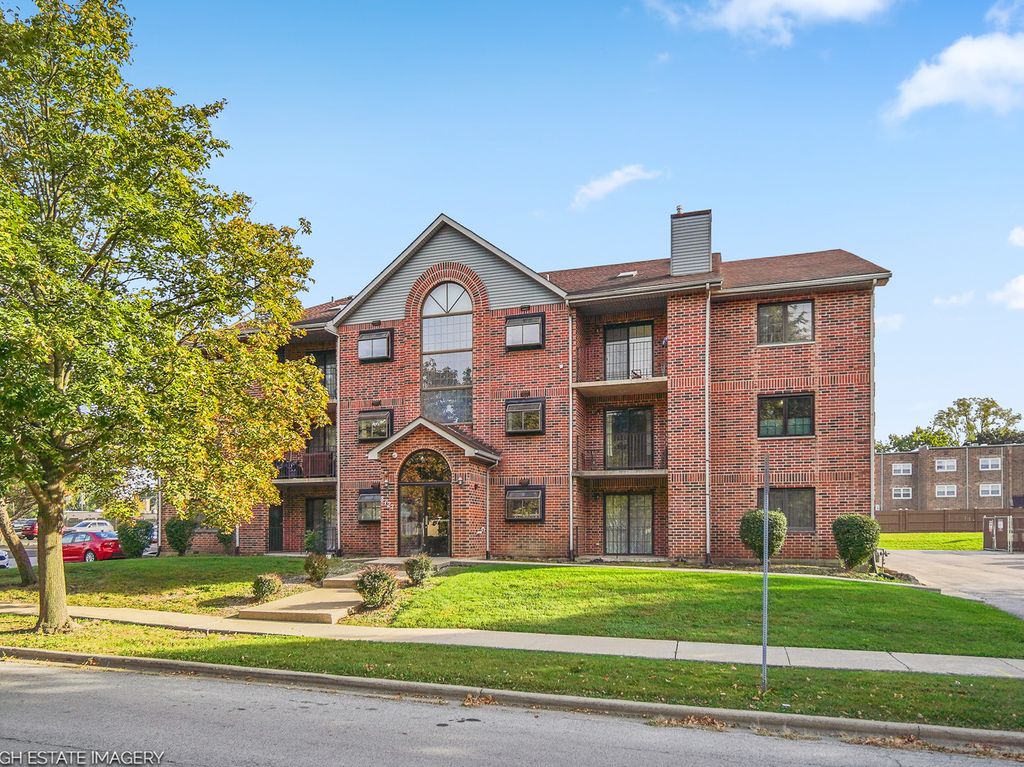 3727 214th Place 2C, Matteson, IL 60443