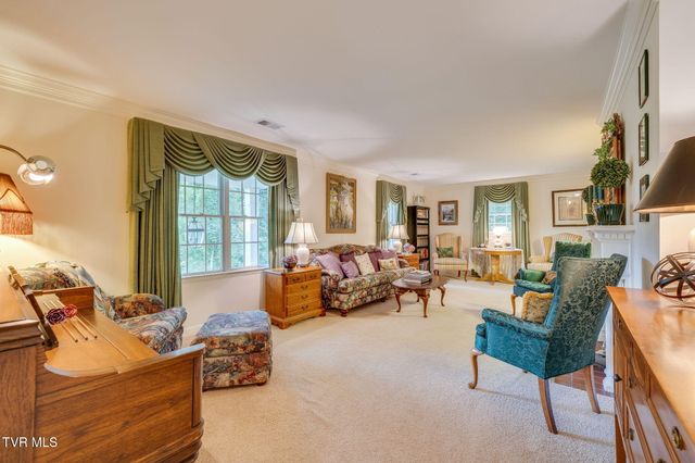 4625 Harbor Circle, Kingsport, TN 37664