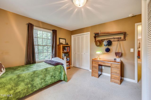 4625 Harbor Circle, Kingsport, TN 37664