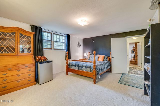 4625 Harbor Circle, Kingsport, TN 37664