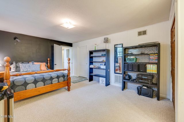 4625 Harbor Circle, Kingsport, TN 37664